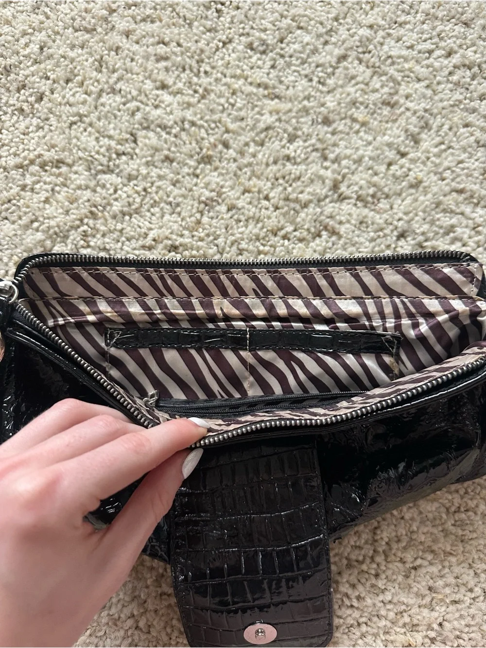 GUESS Black Patent Croc-Embossed Wristlet Clutch with Detachable Strap